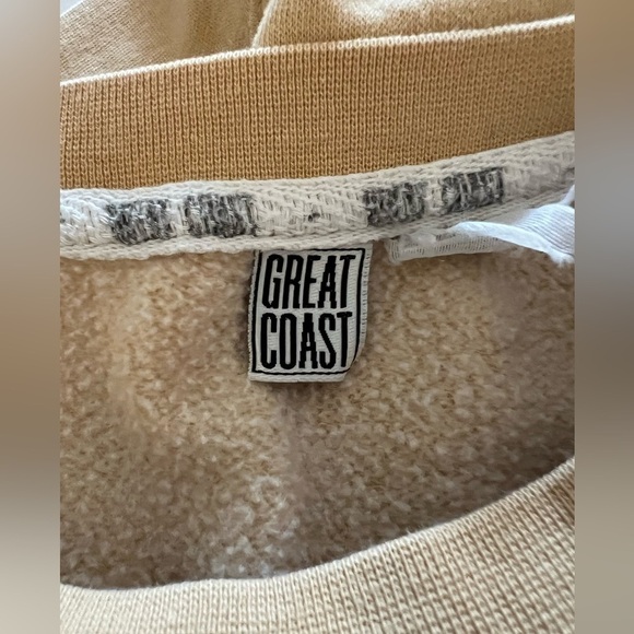 Great Coast yellow relaxed Saugatuck Michigan distressed sweatshirt sz XL preppy - Picture 5 of 8